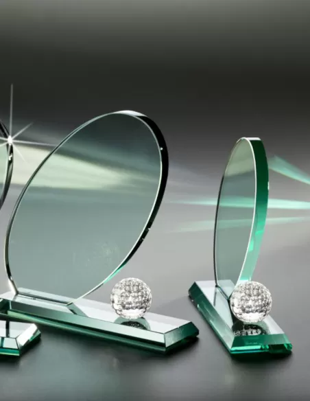 Glass award with golf ball - Prizai.lt